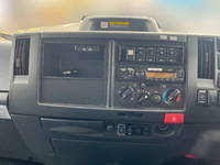 いすゞエルフ道路作業車小型（2t・3t）[写真33]