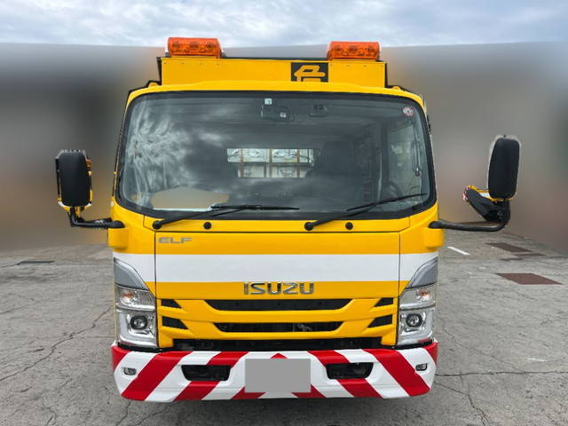 いすゞエルフ道路作業車小型（2t・3t）[写真07]