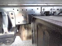 日野デュトロ平ボディ小型（2t・3t）[写真09]