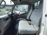 日野デュトロ平ボディ小型（2t・3t）[写真18]