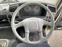 三菱ふそうファイターアルミブロック中型（4t）[写真37]