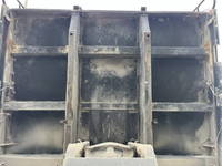 いすゞギガダンプ大型（10t）[写真17]