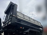 いすゞギガダンプ大型（10t）[写真20]