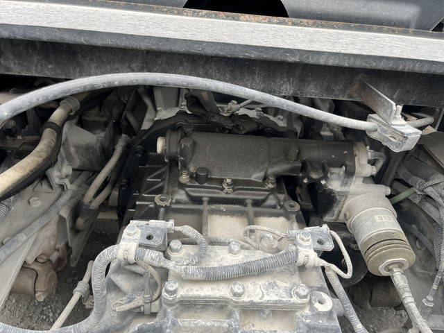 いすゞギガダンプ大型（10t）[写真23]