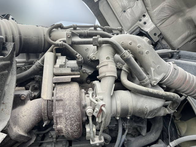 いすゞギガダンプ大型（10t）[写真26]