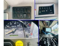 いすゞギガアルミウイング大型（10t）[写真10]