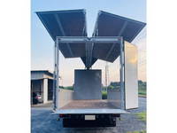 いすゞギガアルミウイング大型（10t）[写真25]