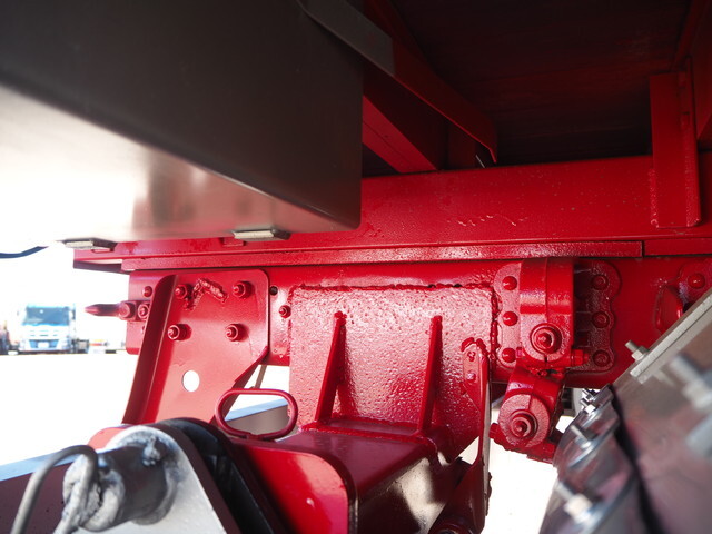 三菱ふそうキャンタークレーン6段小型（2t・3t）[写真25]