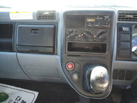 三菱ふそうキャンタークレーン6段小型（2t・3t）[写真40]