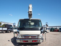 三菱ふそうキャンター平ボディ小型（2t・3t）[写真09]