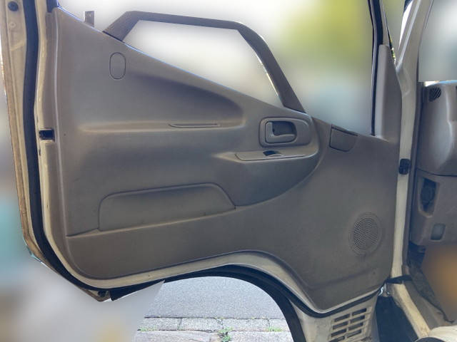 日野デュトロクレーン4段小型（2t・3t）[写真23]