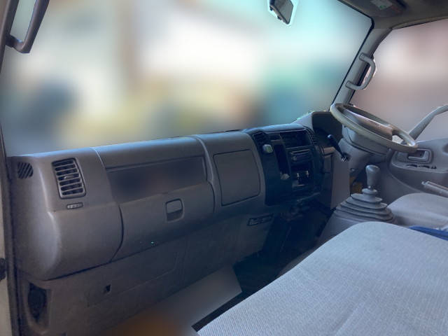 日野デュトロクレーン4段小型（2t・3t）[写真27]