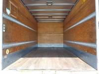 いすゞエルフアルミバン小型（2t・3t）[写真11]