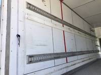 日野レンジャー冷凍車（冷蔵車）中型（4t）[写真12]