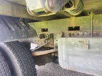 三菱ふそうキャンター平ボディ小型（2t・3t）[写真16]