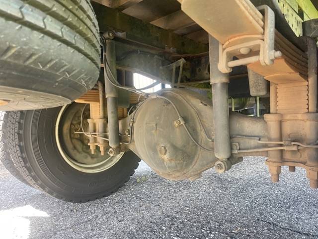 三菱ふそうキャンター平ボディ小型（2t・3t）[写真20]