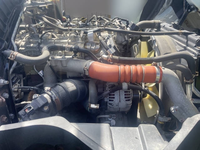 三菱ふそうキャンター平ボディ小型（2t・3t）[写真22]