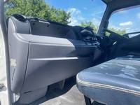 三菱ふそうキャンター平ボディ小型（2t・3t）[写真27]