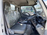 日野デュトロクレーン4段小型（2t・3t）[写真31]