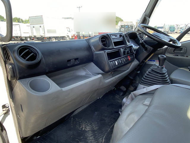 日野デュトロクレーン4段小型（2t・3t）[写真32]