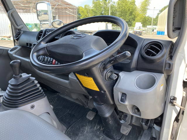 日野デュトロクレーン4段小型（2t・3t）[写真33]