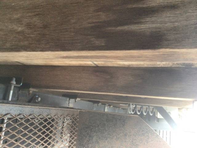 三菱ふそうキャンター平ボディ小型（2t・3t）[写真12]