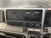 三菱ふそうキャンター平ボディ小型（2t・3t）[写真21]