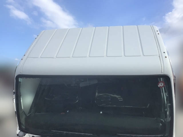 三菱ふそうキャンター平ボディ小型（2t・3t）[写真06]