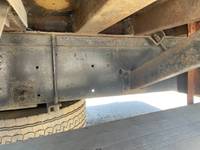 いすゞギガセルフクレーン4段大型（10t）[写真23]