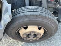 三菱ふそうキャンターアルミバン小型（2t・3t）[写真15]