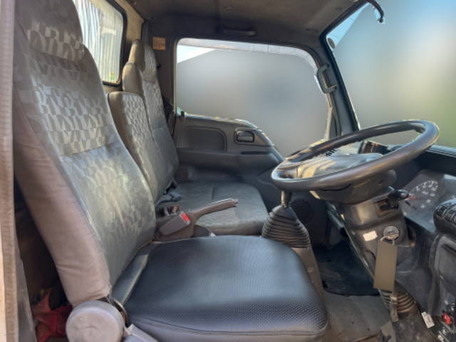 いすゞエルフローダーダンプ小型（2t・3t）[写真30]