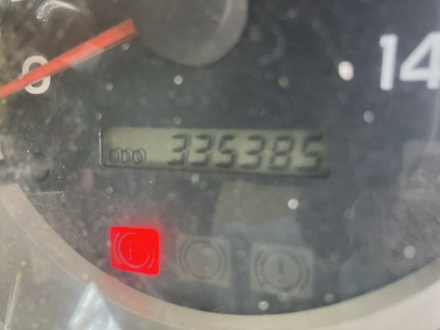 日野レンジャー平ボディ増トン（6t・8t）[写真23]