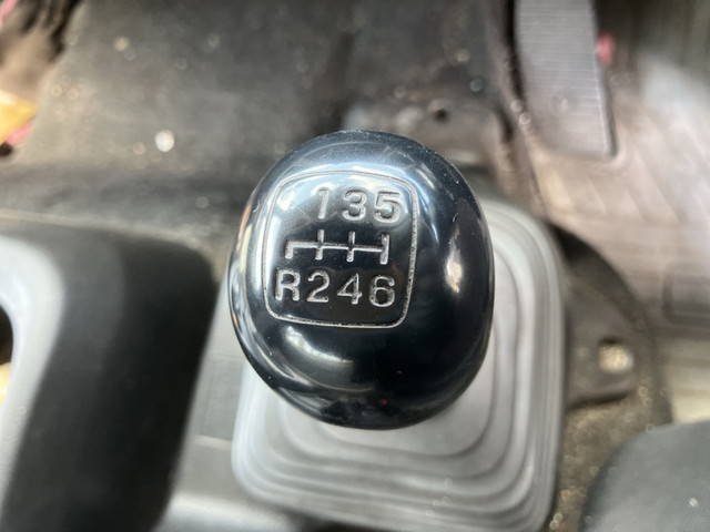 日野レンジャー平ボディ増トン（6t・8t）[写真24]