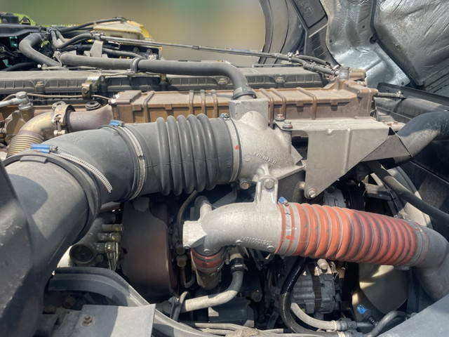 三菱ふそうスーパーグレートクレーン4段大型（10t）[写真24]