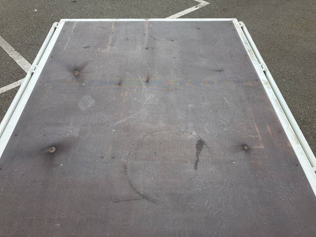 トヨタダイナ平ボディ小型（2t・3t）[写真16]