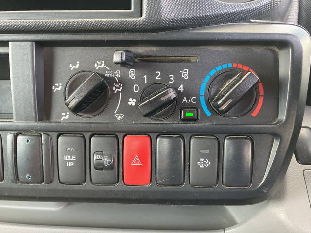 トヨタダイナ平ボディ小型（2t・3t）[写真36]