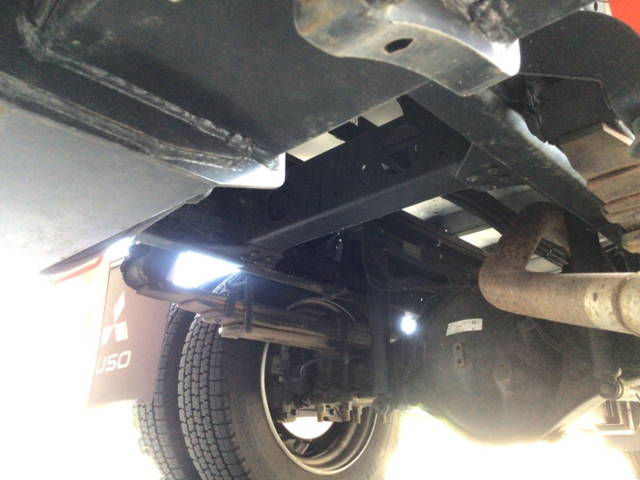 三菱ふそうキャンターアルミウイング小型（2t・3t）[写真25]