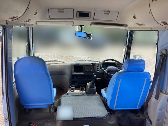 三菱ふそうローザマイクロバス[写真13]