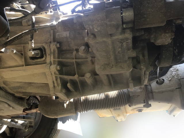 三菱ふそうキャンターダンプ小型（2t・3t）[写真13]