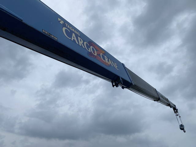 日野プロフィアセルフクレーン4段大型（10t）[写真15]