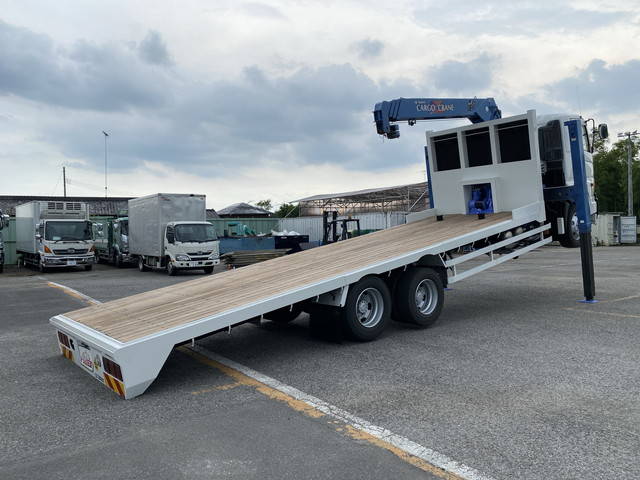 日野プロフィアセルフクレーン4段大型（10t）[写真02]