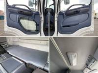 日野プロフィアセルフクレーン4段大型（10t）[写真28]