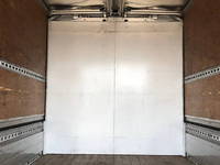 いすゞエルフアルミウイング小型（2t・3t）[写真13]