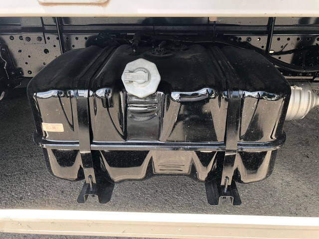 いすゞエルフアルミウイング小型（2t・3t）[写真20]