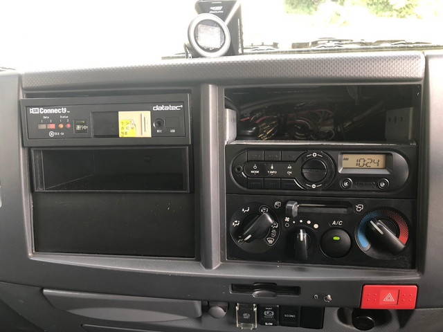 いすゞエルフアルミウイング小型（2t・3t）[写真23]