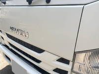 いすゞエルフアルミウイング小型（2t・3t）[写真33]