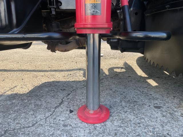 日産アトラスクレーン3段小型（2t・3t）[写真15]