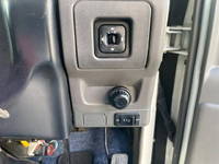 日産アトラスクレーン3段小型（2t・3t）[写真24]