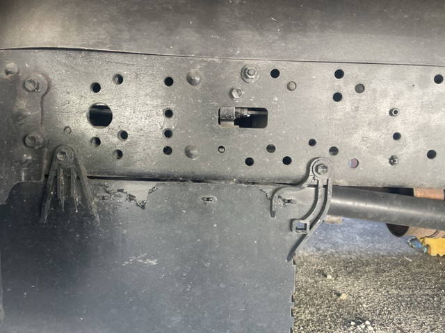 トヨタトヨエース平ボディ小型（2t・3t）[写真12]