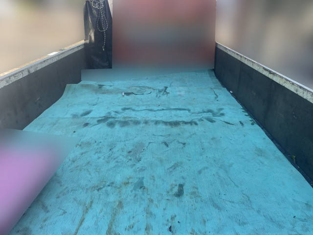 トヨタトヨエース平ボディ小型（2t・3t）[写真03]